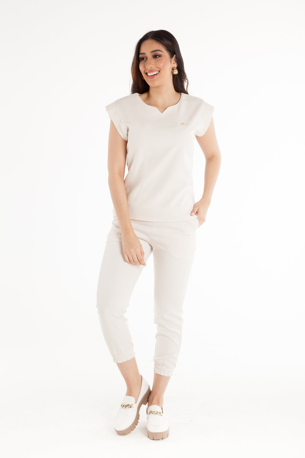 Scrub Feminino Areia Belle | Pijama Cirúrgico Premium
