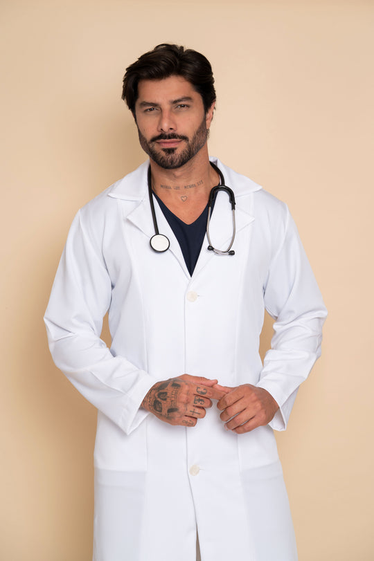 Jaleco Masculino Branco Pierre | Elegância e Sofisticação Profissional