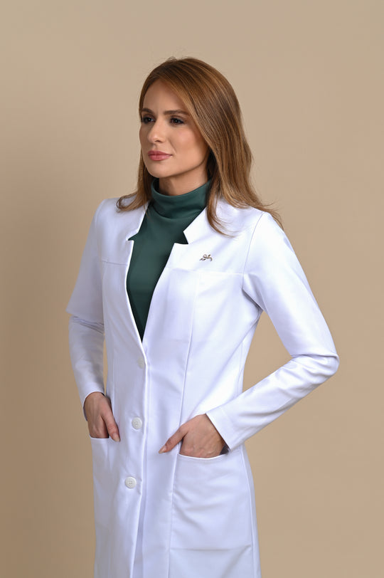 Jaleco Feminino Manga Longa Branco Chloe | Jalecos Le Petit